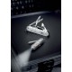 Нож перочинный VICTORINOX Huntsman, 91 мм, 15 функций, полупрозрачный серебристый