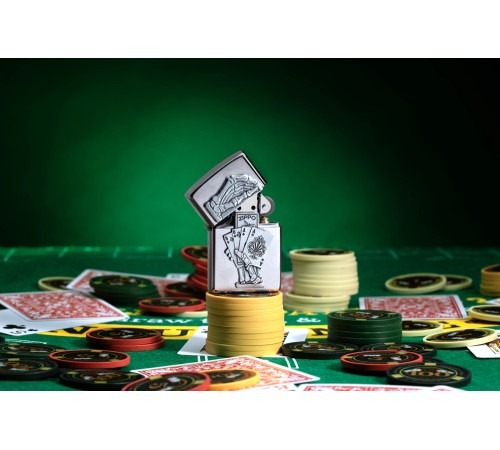 Зажигалка ZIPPO Dead Mans Hand с покрытием Street Chrome, латунь/сталь, серебристая, 38x13x57 мм