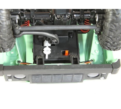Радиоуправляемая машина MN MODEL английский внедорожник Defender (зеленый) 4WD 2.4G 1/12 RTR