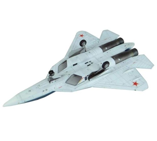 Сборная модель ZVEZDA Самолёт пятого поколения Су-50 (Т-50), 1/72