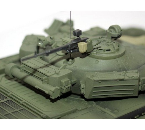 Сборная модель ZVEZDA Советский основной боевой танк Т-72Б, 1/35