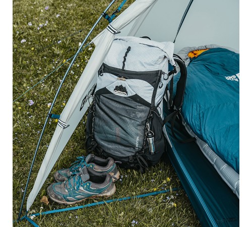 Палатка Naturehike Bealock CNK2350WS011 двухместная серая,6976507661607