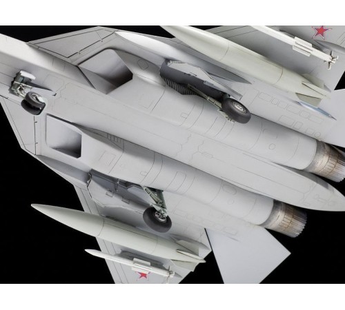 Сборная модель ZVEZDA Российский истребитель пятого поколения Су-57, 1/72