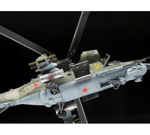 Сборная модель ZVEZDA Советский ударный вертолёт МИ-24П, 1/72