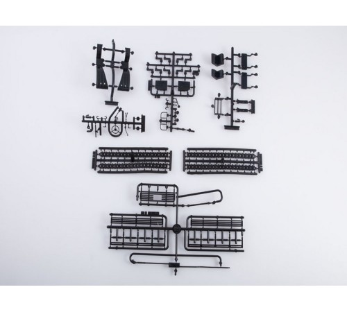 Сборная модель AVD ЗИС-153 полугусеничный автомобиль, 1/43
