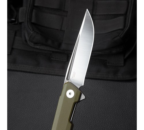 Нож Bestechman Dundee сталь D2, рукоять G10 зеленая