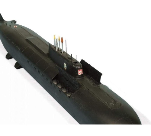 Сборная модель ZVEZDA Российский атомный подводный ракетный крейсер К-141 «Курск», под.набор, 1/350