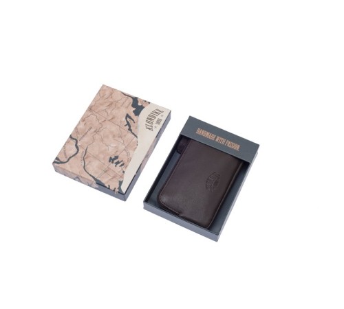 Ключница KLONDIKE Claim, натуральная кожа в коричневом цвете, 12 х 1,5 х 7,5 см