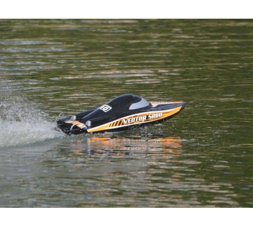 Радиоуправляемый катер Volantex RC Vector SR80 Brushless 2.4G ARTR