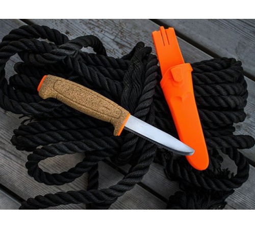 Нож Morakniv Floating Serrated Knife, нержавеющая сталь, пробковая ручка, оранжевый. 13131