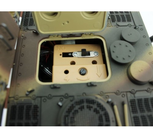 Р/У танк Torro Jagdtiger (Metal Edition) 1/16 2.4G, ИК-пушка, деревянная коробка