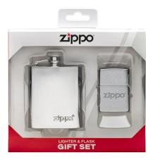 Подарочный набор ZIPPO: фляжка 89 мл и зажигалка, латунь/сталь, серебристый, в коробке с подвесом