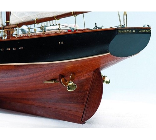 Сборная деревянная модель корабля Artesania Latina BLUENOSE II, 1/75
