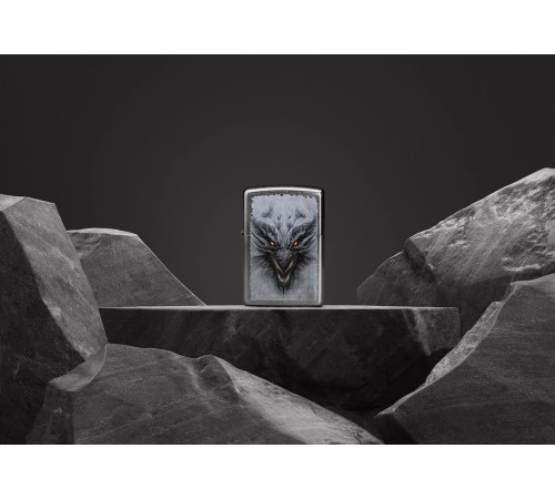 Зажигалка ZIPPO Dragon Design с покрытием Linen Weave, латунь/сталь, серебристая, 38x13x57 мм