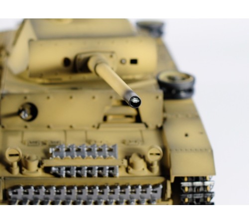 Р/У танк Taigen 1/16 Panzerkampfwagen III (Германия) дым, свет (для ИК боя) V3 2.4G RTR пустыня