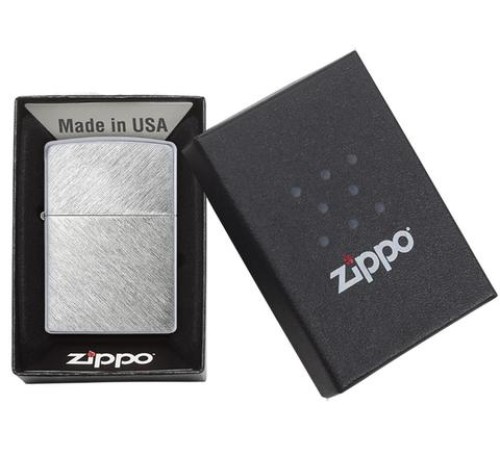 Зажигалка ZIPPO с покрытием Herringbone Sweep, латунь/сталь, серебристая, матовая, 38x13x57 мм