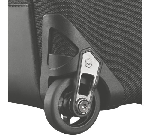 Чемодан VICTORINOX VX One VX 21, чёрный, нейлон 1000D/кожа, 40x20x55 см, 44 л