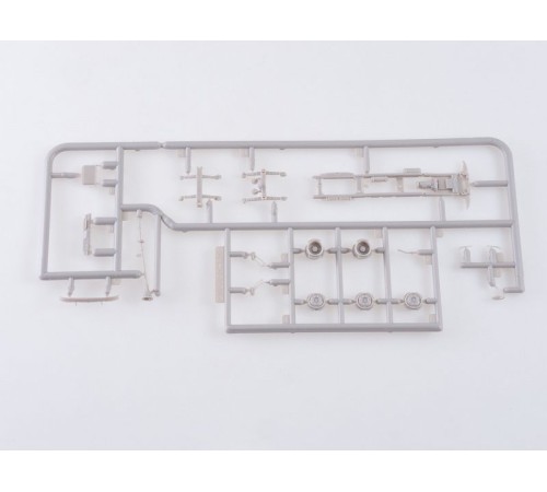 Сборная модель AVD Прожекторная установка АПМ-90М (130), 1/72