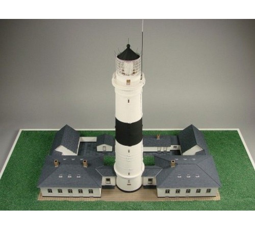 Сборная картонная модель Shipyard маяк Lighthouse Kampen with buildings (№74), 1/87