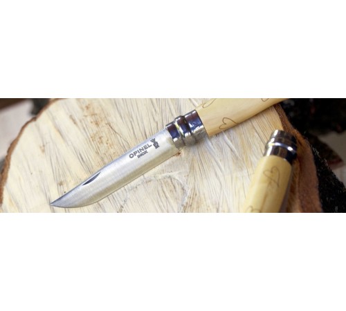 Нож Opinel №7 Nature, нержавеющая сталь, рукоять самшит, гравировка сердца, 001548