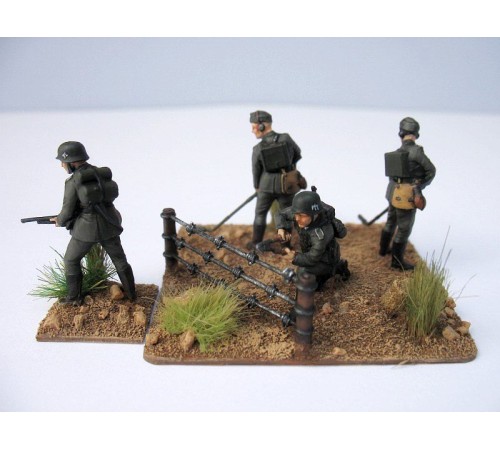 Сборные солдатики ZVEZDA Немецкие штурмпионеры, 1/72