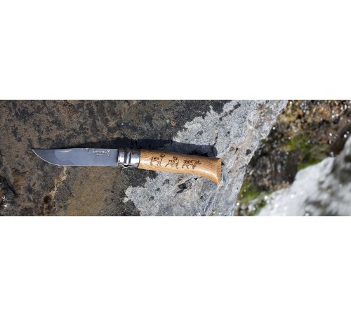 Нож Opinel №8 Animalia, нержавеющая сталь, рукоять дуб, гравировка собака, 001622