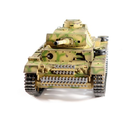 Р/У танк Taigen 1/16 Panzerkampfwagen III (Германия) дым, свет (для ИК боя) V3 2.4G RTR камуфляж