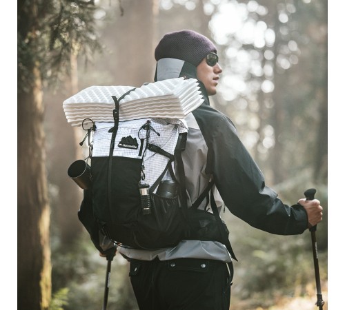Рюкзак Naturehike CNK2300016 Helium 30 л + 5 л белый с черным