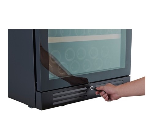 Винный шкаф Cellar Private трёхзонный на 143 бутылки CP154-3TB