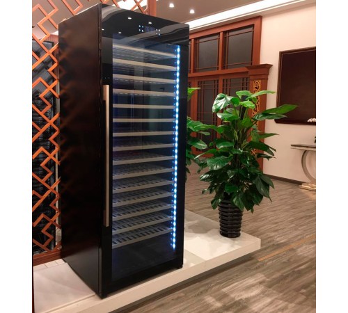 Винный шкаф с инверторным компрессором Cellar Private CP344