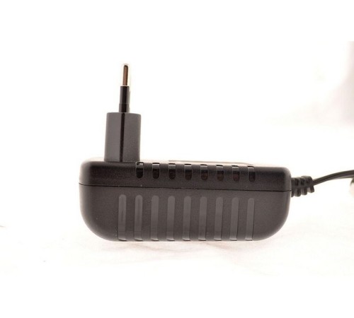 Зарядное устройство G.T.Power NiMh/NiCd (220В/1A/9В) Tamiya