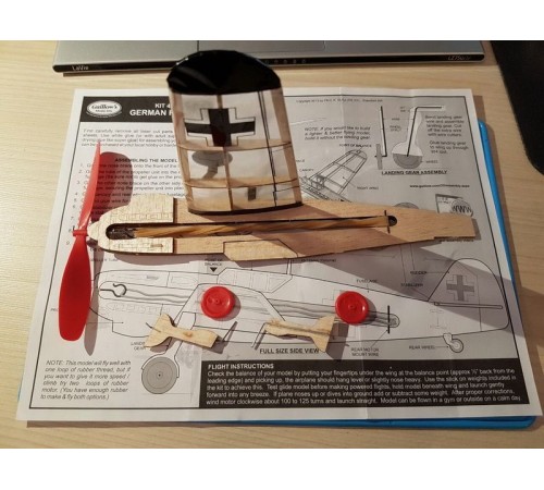 Сборная дер.модель.Самолет German Fighter. Guillows 1/48