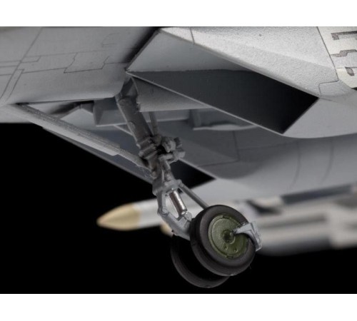 Сборная модель ZVEZDA Российский истребитель МиГ-29 (9-13), подарочный набор, 1/72