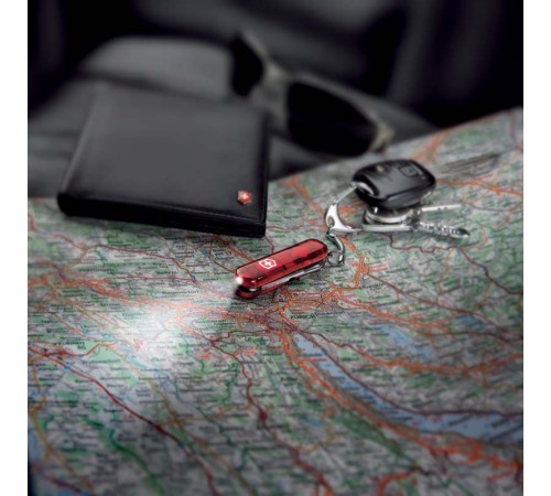 Нож-брелок VICTORINOX Swiss Lite, 58 мм, 7 функций, полупрозрачный красный