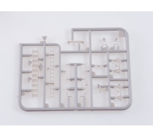Сборная модель AVD АЦ-40(131)-137А, 1/72