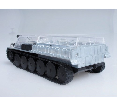 Сборная модель AVD ГТ-СМ гусеничный транспортёр (KIT), 1/43