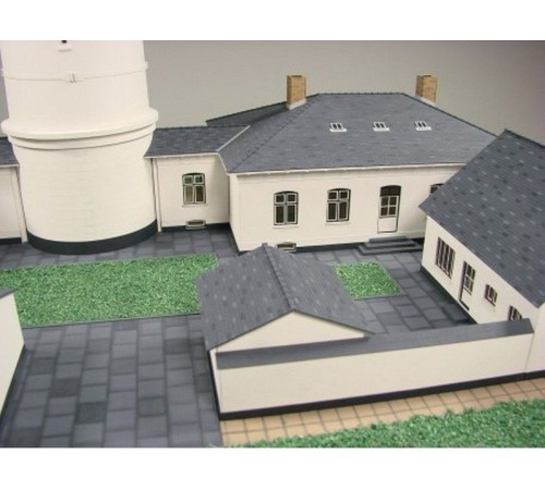 Сборная картонная модель Shipyard маяк Lighthouse Kampen with buildings (№74), 1/87